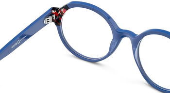 Das Bild zeigt die Korrektionsbrille HORUS BLRD von der Marke Etnia Barcelona in blau